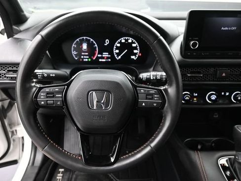 Certified 2023 Honda HR-V Sport image 7