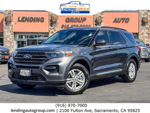 Used 2020 Ford Explorer XLT RWD image 1
