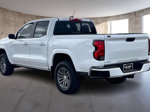 Used 2024 Chevrolet Colorado LT w/ LT Convenience Package RWD image 13