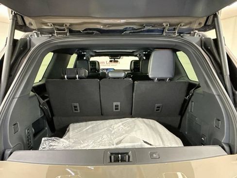 New 2027 Ford Expedition Tremor w/ Driver's Package AWD/4WD image 28