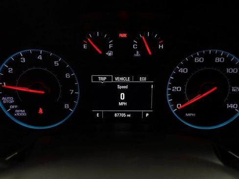 Used 2018 Chevrolet Equinox LT image 16