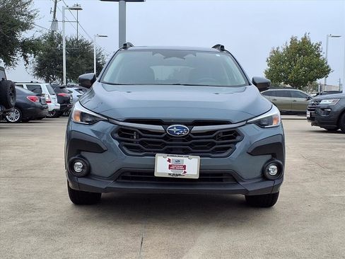 Certified 2025 Subaru Crosstrek 2.0i Premium image 3