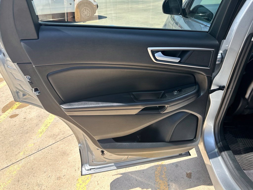 Used 2024 Ford Edge SEL w/ Convenience Package AWD/4WD image 22