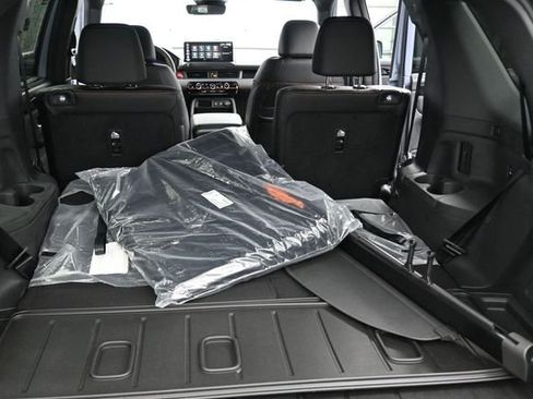 New 2026 Honda Pilot TrailSport image 18