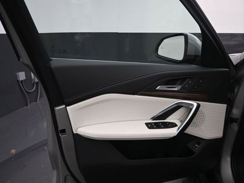 New 2026 BMW X1 xDrive28i w/ Convenience Package image 10