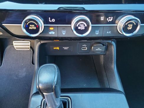 Certified 2023 Honda Civic Sport image 33
