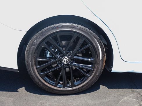 Certified 2026 Toyota Camry SE FWD image 9