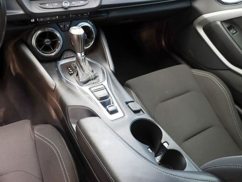 Used 2018 Chevrolet Camaro SS image 35