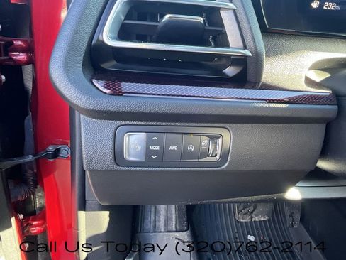 Certified 2024 Chevrolet Traverse RS w/ LPO, Floor Liner Package image 20