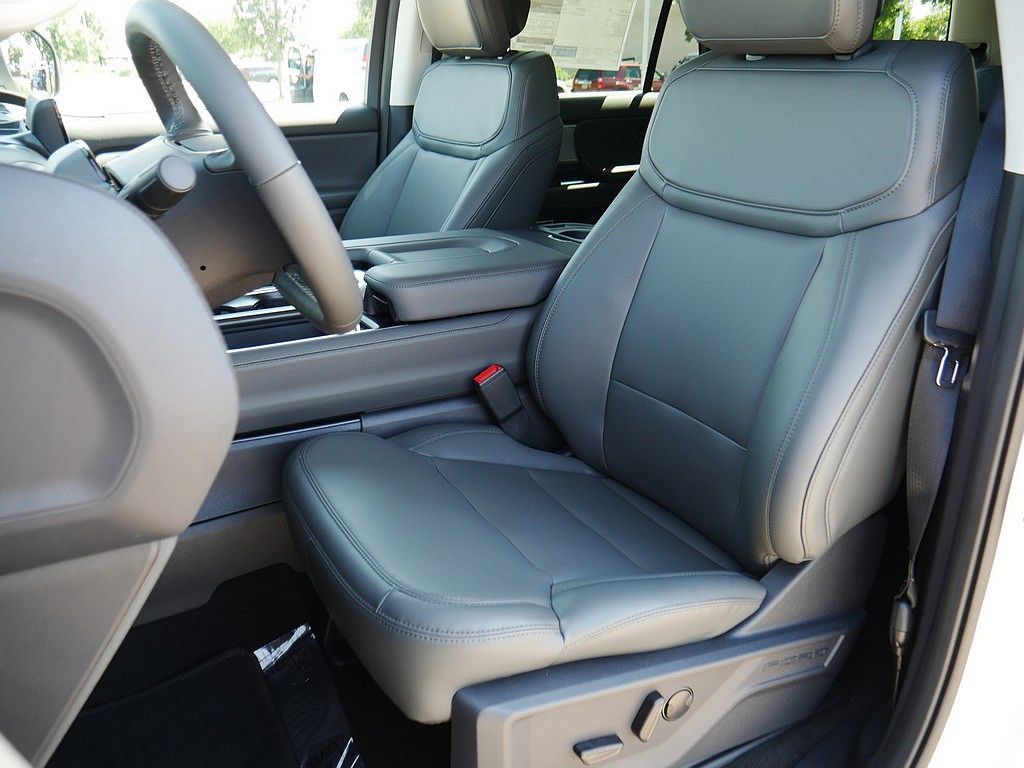 New 2027 Ford Expedition Active AWD/4WD image 13