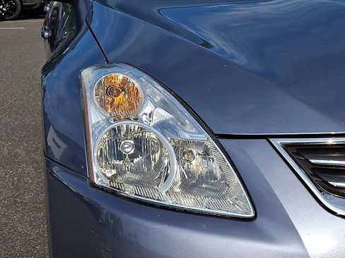 Used 2012 Nissan Altima Sedan FWD image 9