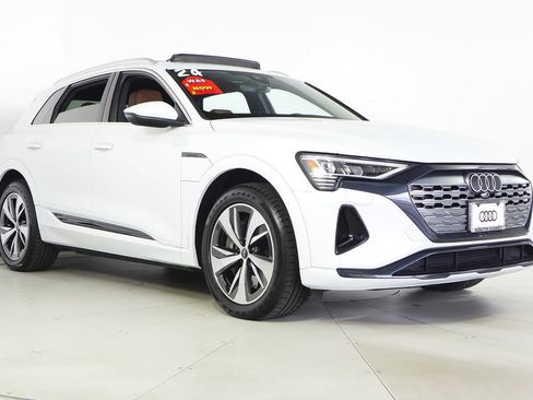 Used 2024 Audi Q8 e-tron Premium AWD/4WD image 4