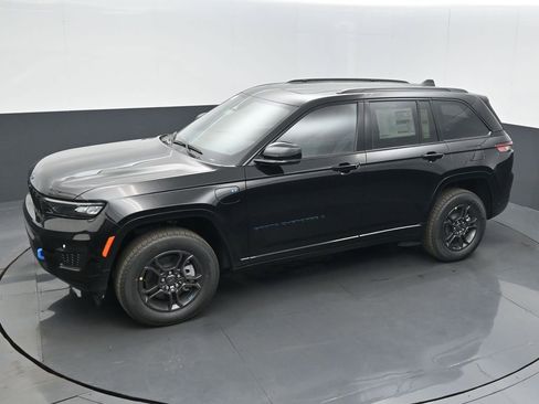 Used 2025 Jeep Grand Cherokee Limited 4xe image 45