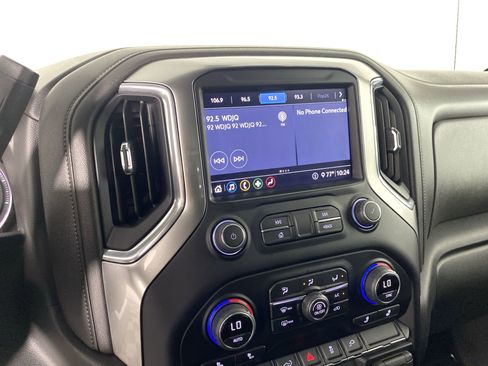 Used 2020 Chevrolet Silverado 1500 LT w/ All-Star Edition image 28