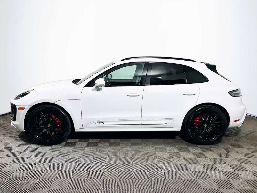 Used 2024 Porsche Macan GTS AWD/4WD image 4