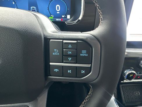 Used 2025 Ford F150 Lariat w/ Equipment Group 501A Mid image 25