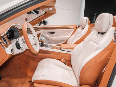 New 2026 Bentley Continental GT Speed image 19