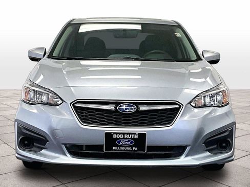Used 2018 Subaru Impreza 2.0i Premium image 4