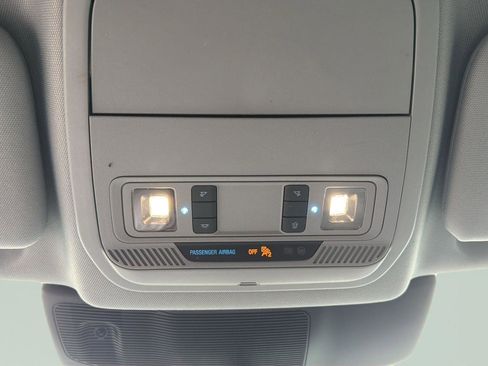 Used 2023 Ford Explorer XLT w/ Equipment Group 202A image 16