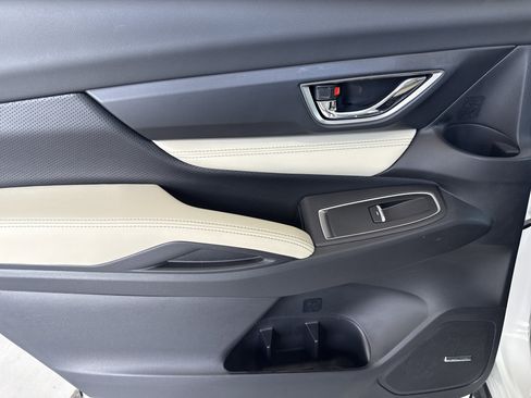 Used 2022 Subaru Ascent Limited w/ Technology Package image 32