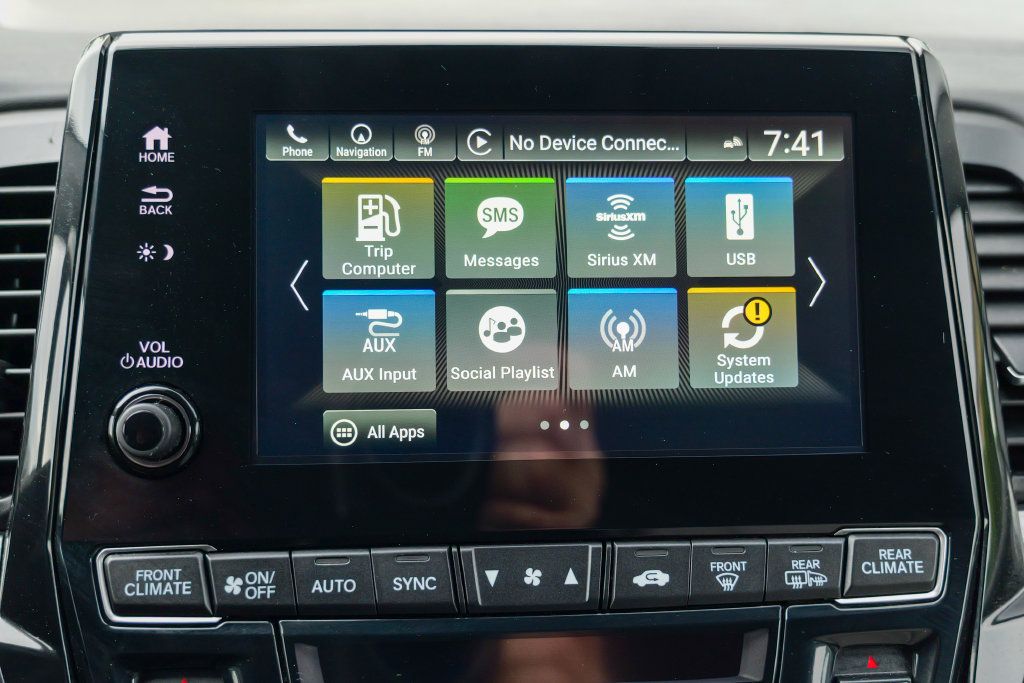 Used 2024 Honda Odyssey Elite image 57