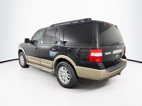 Used 2014 Ford Expedition XLT w/ Equipment Group 202A RWD image 5