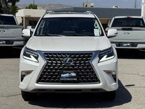 Used 2023 Lexus GX 460 Premium AWD/4WD image 2