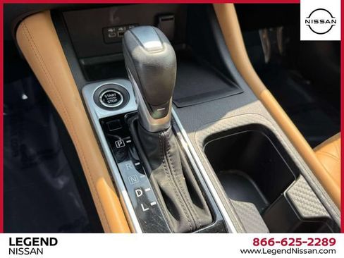 Certified 2023 Nissan Sentra SV w/ SV Premium Package FWD image 32