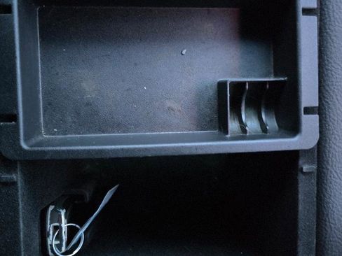 Used 2014 Ford Taurus SHO w/ Equipment Group 401A image 31