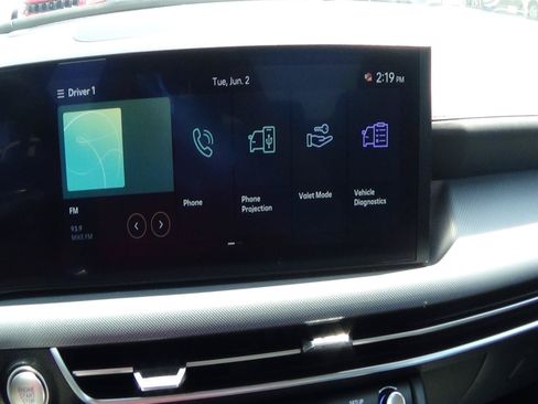 Used 2025 Hyundai Sonata SEL FWD image 25