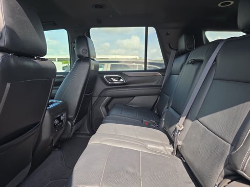 Used 2021 Chevrolet Tahoe LS w/ Driver Alert Package RWD image 13