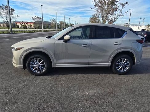 New 2025 MAZDA CX-5 AWD 2.5 S w/ Select Package image 2
