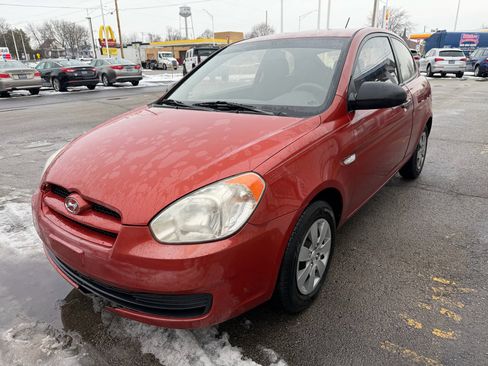 Used 2009 Hyundai Accent GS w/ Popular Equipment Pkg 2 image 7