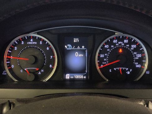 Used 2017 Toyota Camry XSE w/ Moonroof Package FWD image 23
