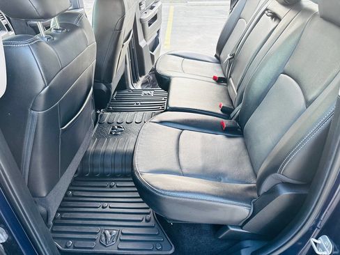 Used 2014 RAM 1500 Laramie w/ Convenience Group image 31