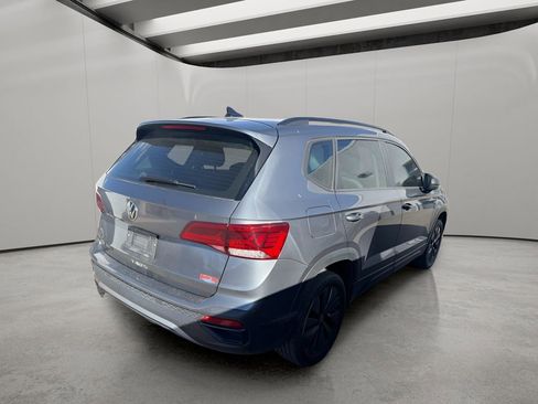 Used 2023 Volkswagen Taos S image 7