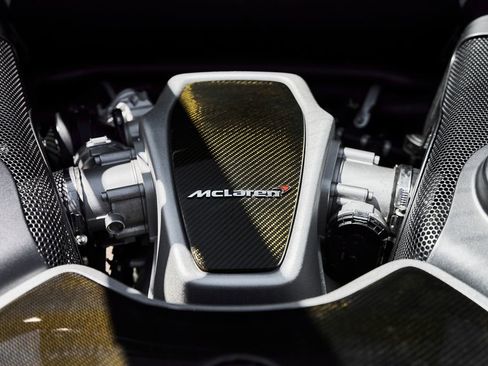 Used 2012 McLaren MP4-12C Coupe RWD image 23