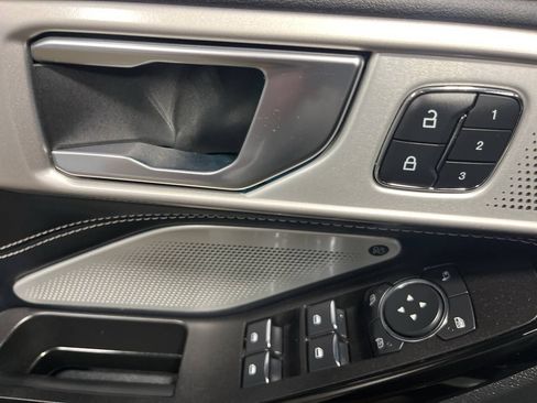 Used 2021 Ford Explorer ST w/ Equipment Group 401A AWD/4WD image 16