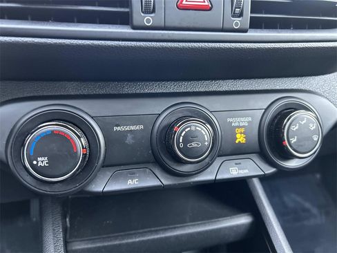 Used 2024 Kia Forte LXS image 28