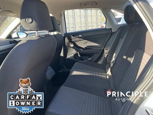 Certified 2024 Volkswagen Jetta S image 27