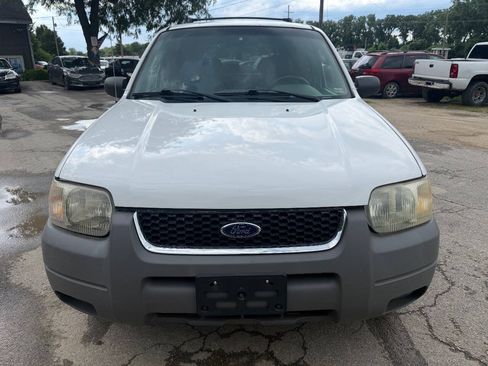 Used 2002 Ford Escape XLT FWD image 3