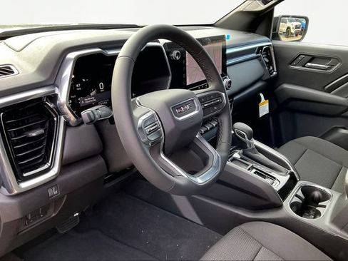 New 2026 GMC Canyon Elevation RWD image 6