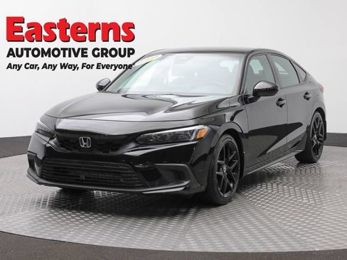 Used 2022 Honda Civic Sport image 1