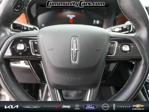 Certified 2022 Lincoln Corsair Reserve w/ Equipment Group 201A image 15