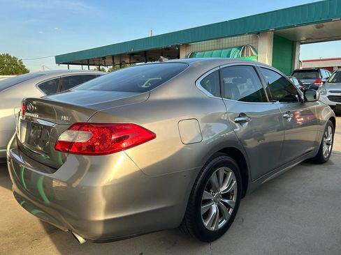 Used 2012 INFINITI M37 w/ Premium Pkg RWD image 3