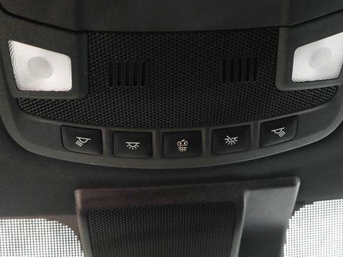 Used 2019 Ford F150 XLT image 24