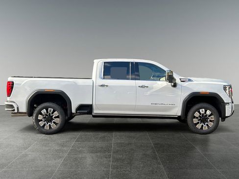 New 2026 GMC Sierra 2500 Denali image 8