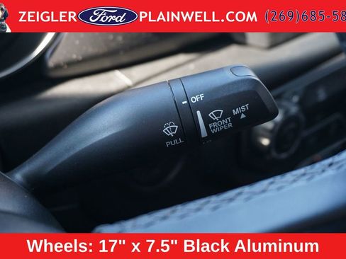Used 2023 Jeep Wrangler Unlimited AWD/4WD image 25