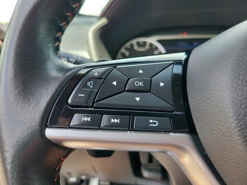 Used 2024 Nissan Altima 2.5 SR FWD image 16
