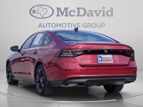 Used 2025 Honda Accord SE image 4